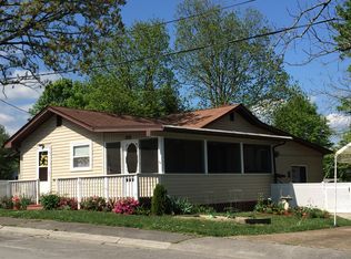 102 Venus Rd, Oak Ridge, TN 37830