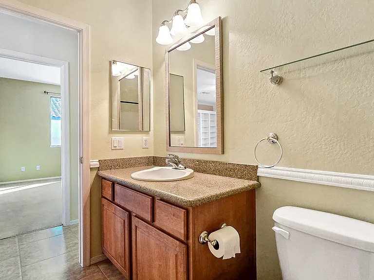 14226 W Wethersfield Rd — Photo 23