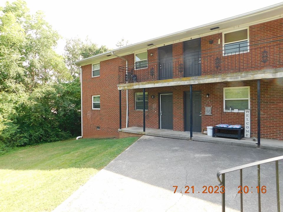 1st image of 3900 Seeber Dr #3900-4