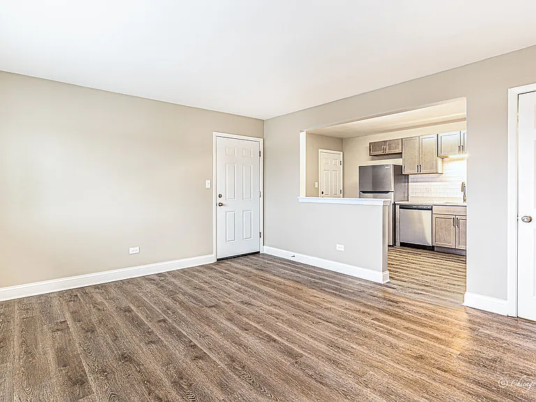 7005 W Gunnison St — Photo 5