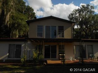 495 SE 1st St, Melrose, FL 32666