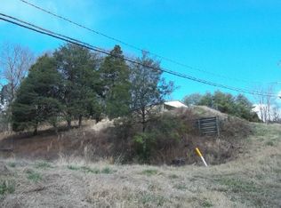 6886 N Mayo Trl, Pikeville, KY 41501