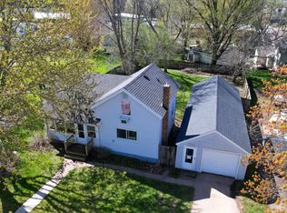 1050 Larcom St, Hammond, WI 54015