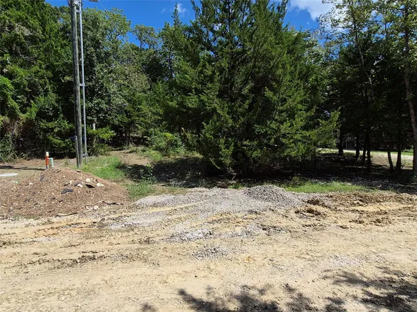 Valley Dr, Coldspring, TX 77331