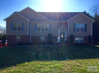 950 Ridge Dr, Newton, NC 28658