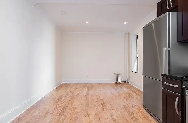 Rented by OGI Management | media 38