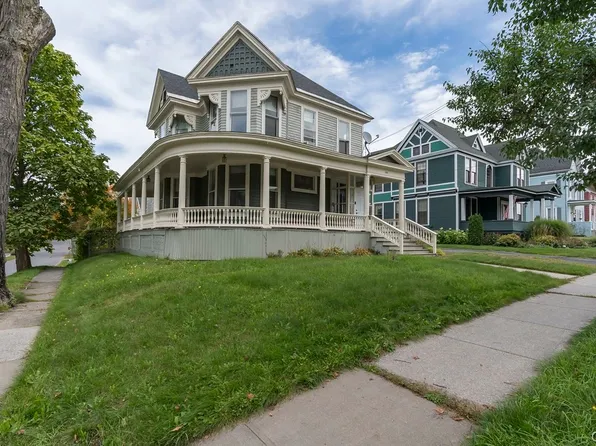 128 N School St, Carthage, NY 13619