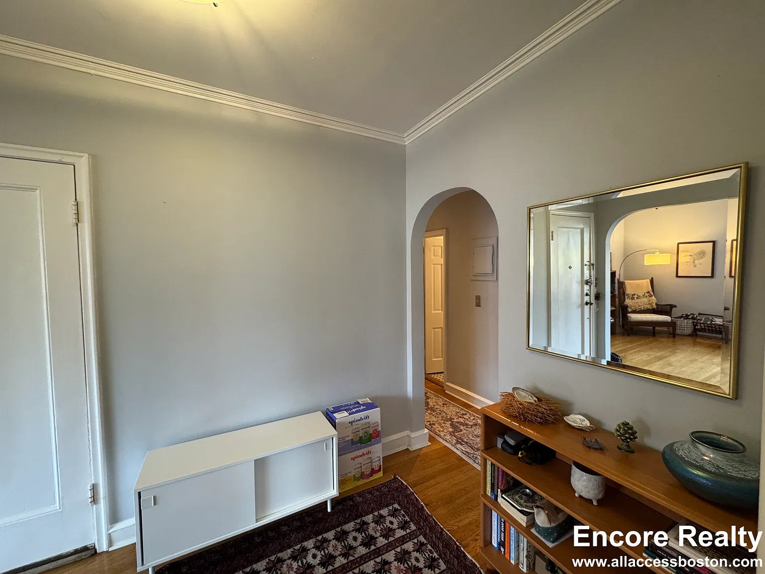 1 bed, $3,100 — Photo 3