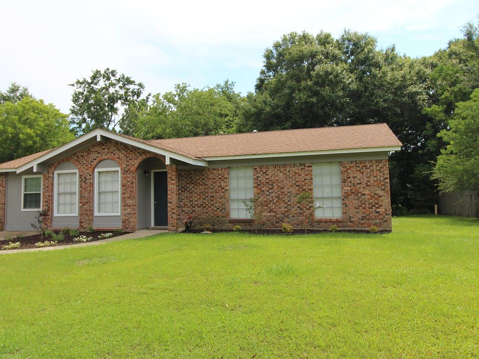 1st image of 5001 Maid Marion Dr