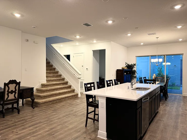 9757 Neruda St — Photo 5