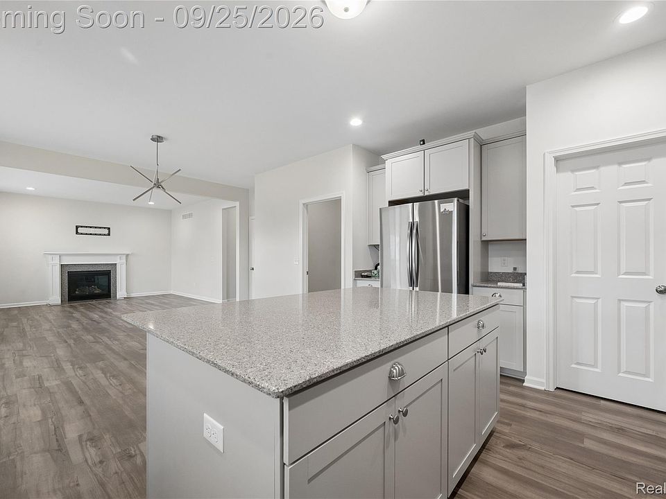 24886 Canoe Dr, photo 14