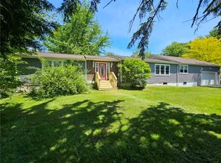 7437 Quarry Rd, Sodus, NY 14551