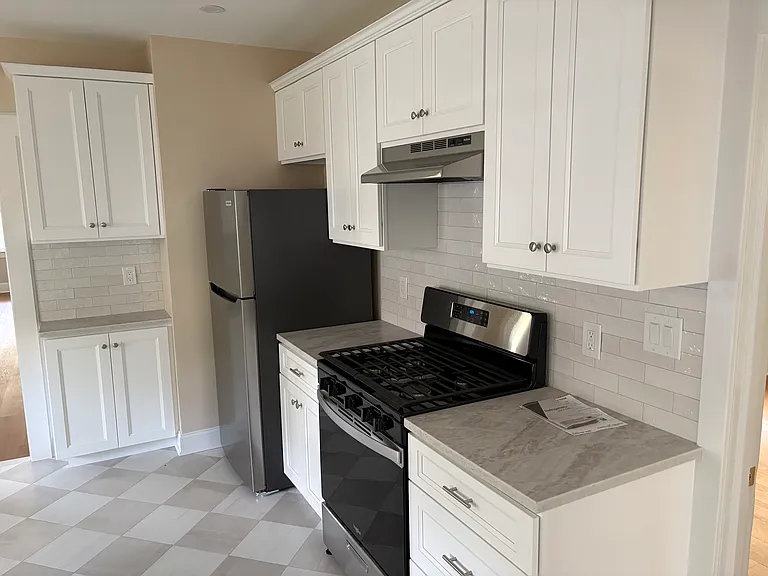 26 Mill St — Photo 1
