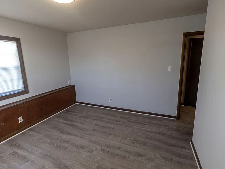 1804 Sylvan Ln — Photo 31