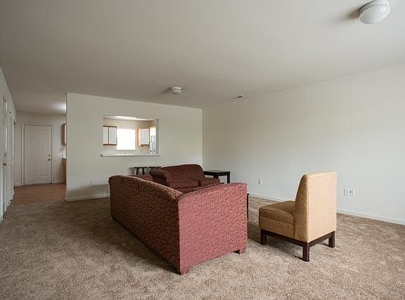 4th image of 1756 Ashford Ct