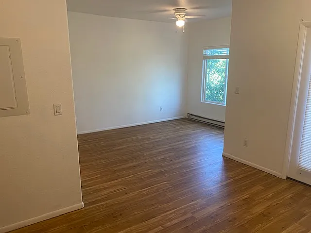 2 Hacienda Hts — Photo 7