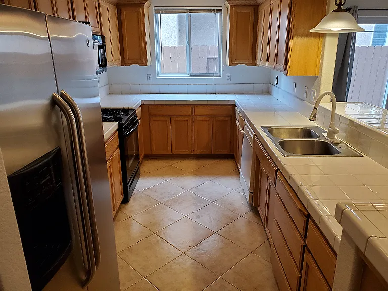 155 Waterfall Rd — Photo 6