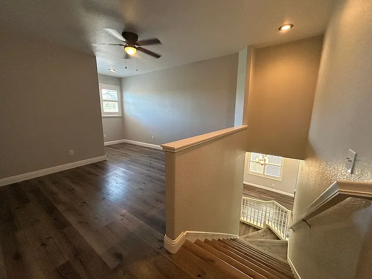 3052 Red Oak Ct — Photo 10