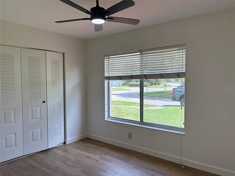 4824 Gallant Ln — Photo 10