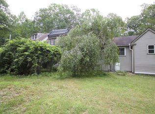 285 Carolina Nooseneck Rd, Richmond, RI 02898