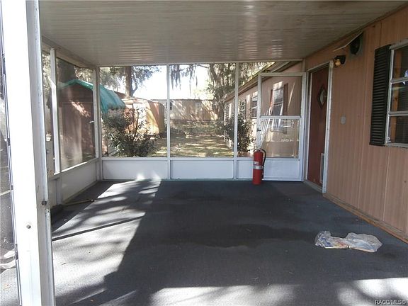 3rd image of 4025 E Lake Park Dr