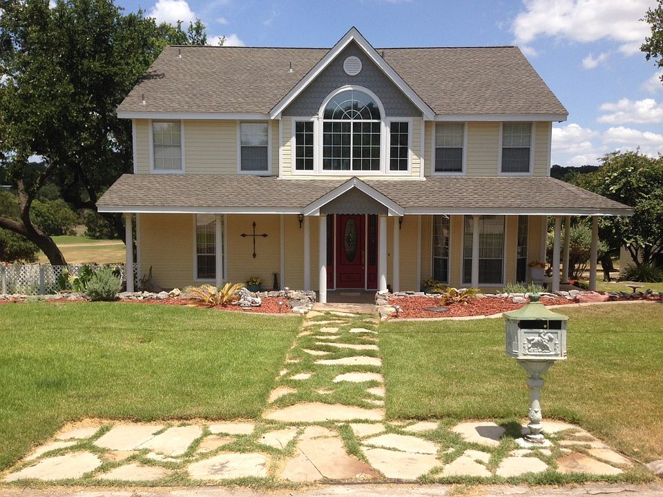 1st image of 451 Watts Ln