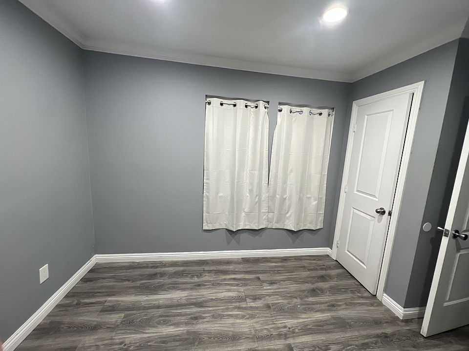 2nd image of 8043 Hesperia Ave
