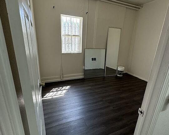 3rd image of 4013 W Halldale Ave #4013