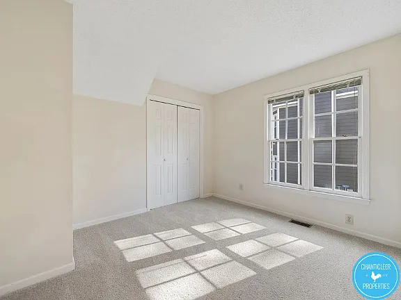 1749 Kingston Heath Way — Photo 12