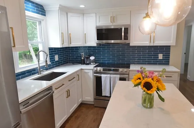 57 Roosevelt Dr — Photo 15