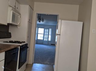 614 Broadmoor Dr APT D, Chesterfield, MO 63017