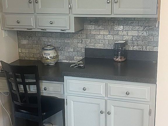 3rd image of 12108 Edenwood Dr