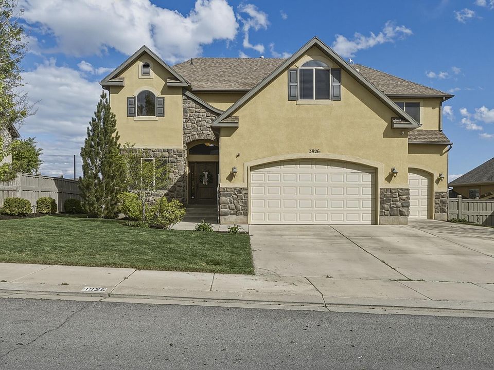 1st image of 3926 E Barton Creek Dr