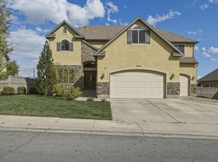 3926 E Barton Creek Dr, Eagle Mountain, UT 84005