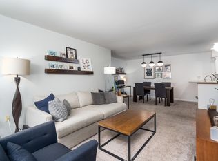 7980 N 107th St APT 10, Milwaukee, WI 53224