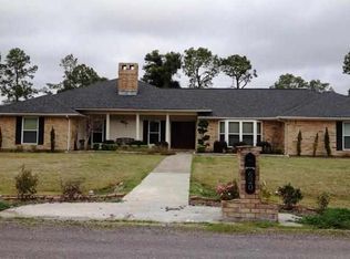 620 Meadowlark Ln, Winnie, TX 77665