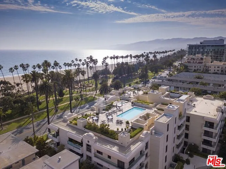 701 Ocean Ave #PHD — Photo 31