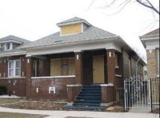 5752 S Campbell Ave, Chicago, IL