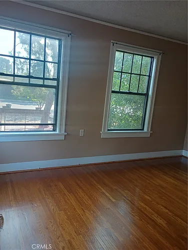 120 W Marshall Blvd Photo 1