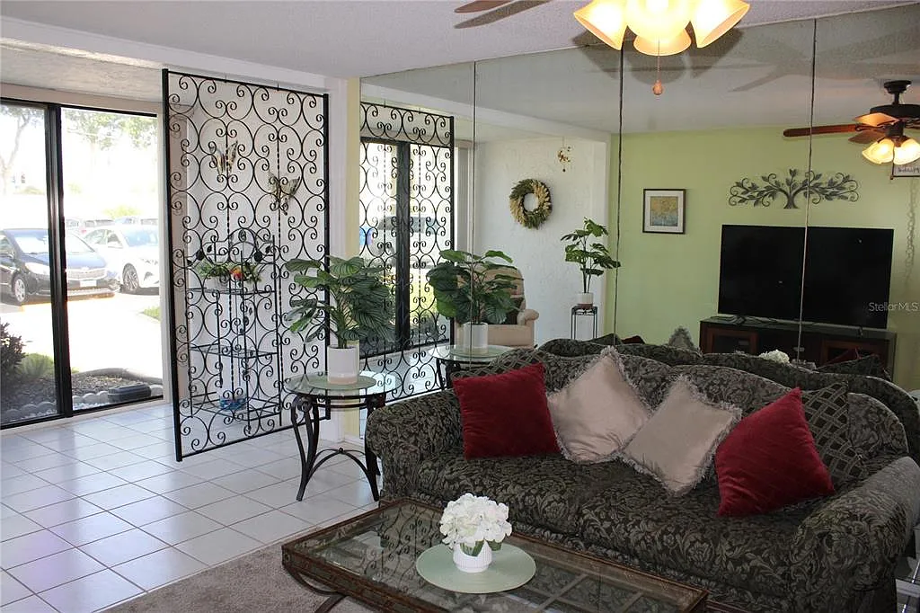 1 bed, 1.0 bath, 660 sqft, $1,395 — Photo 4
