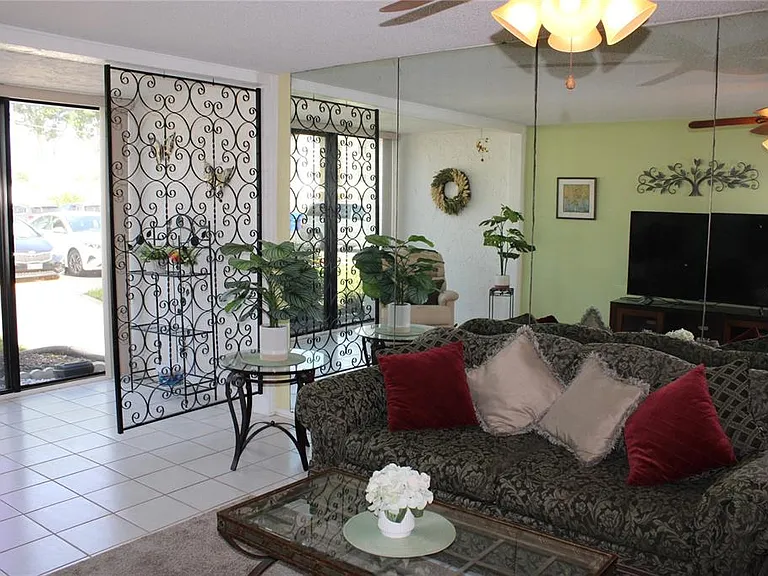 14130 Rosemary Ln #1117 — Photo 4