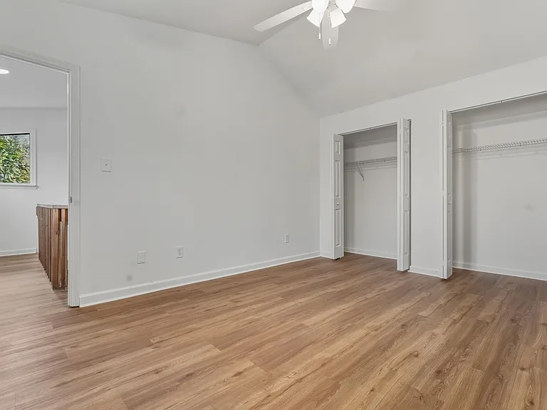 2900 Woodrich Dr #202 — Photo 20