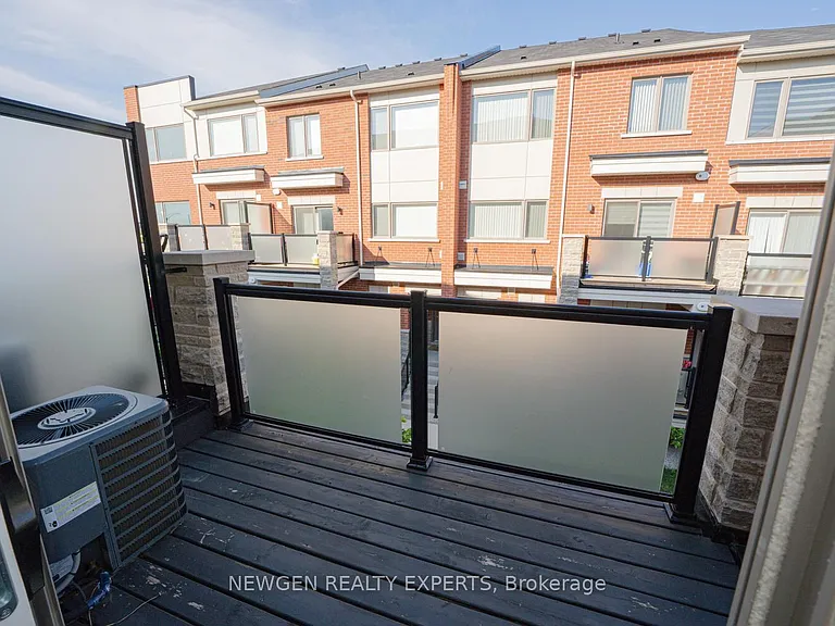 240 Lagerfeld Dr #13 — Photo 14