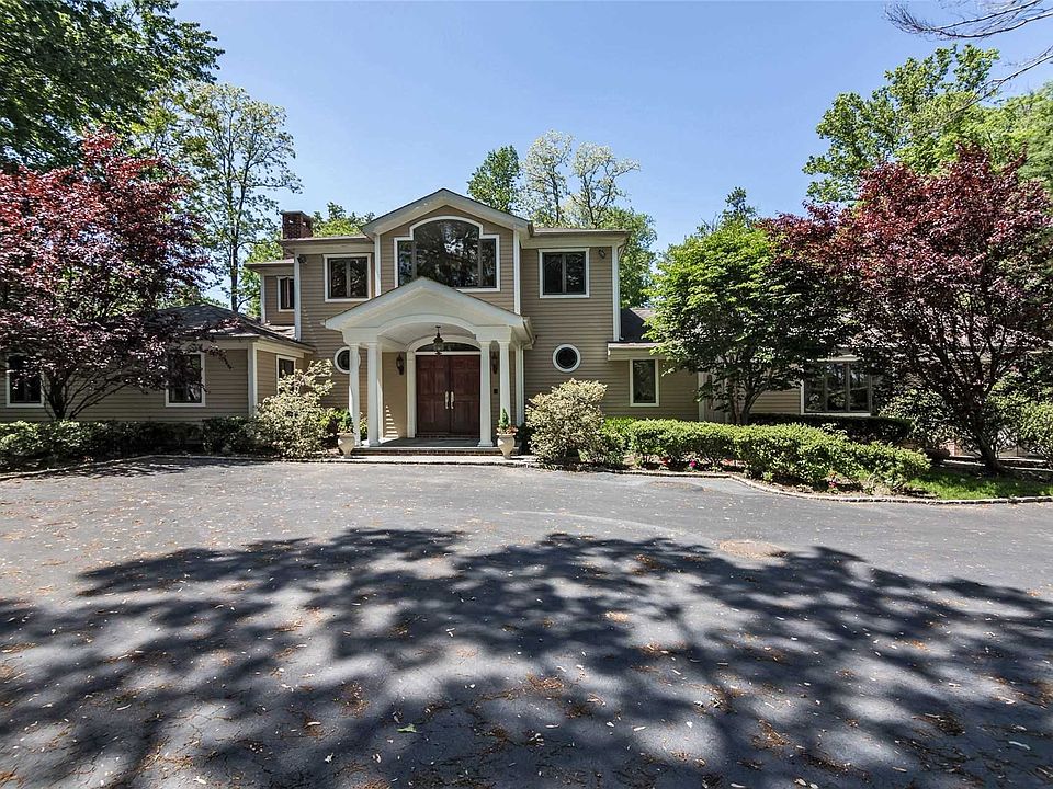 1st image of 25 Cherry Ln