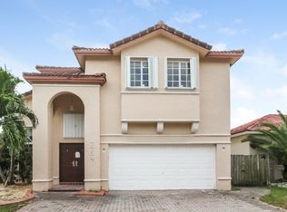 7754 NW 193rd Ter, Hialeah, FL 33015