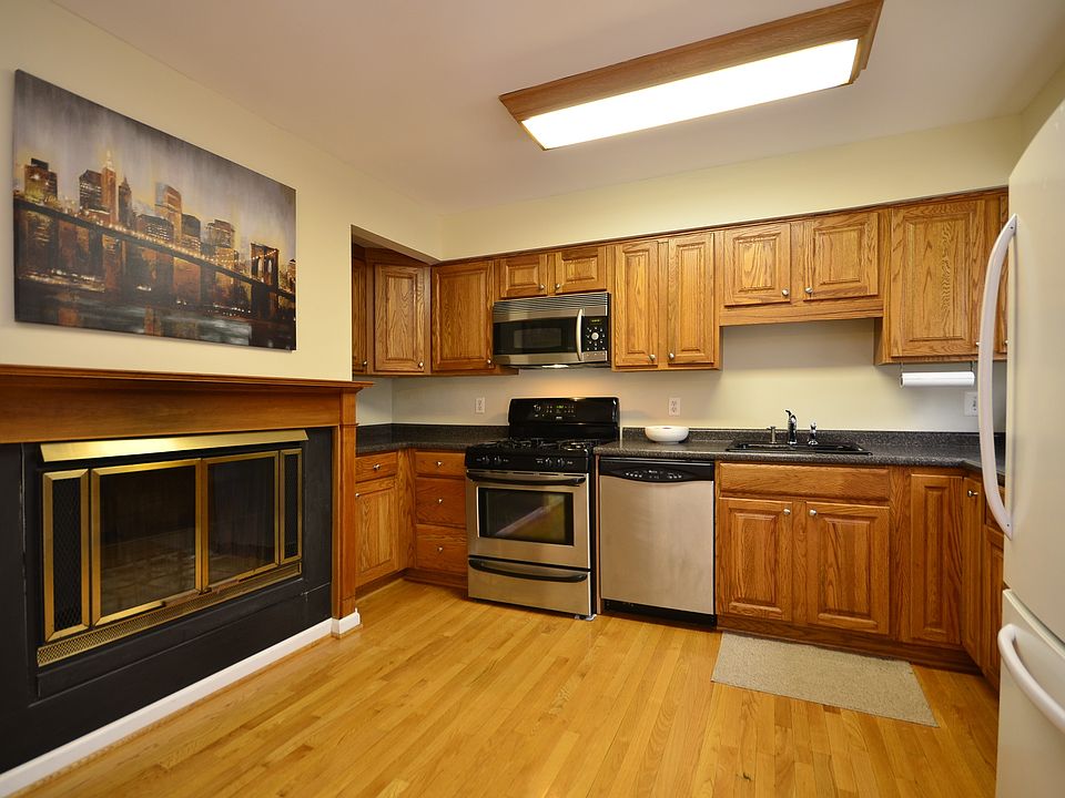 1st image of 10607 Railroad Ct