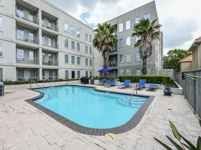 505 Jackson Hill St APT 403, Houston, TX, 77007