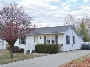 1766 Dalehaven Dr, Evansville, IN
