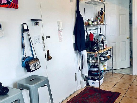 3rd image of 179 E Houston St APT 6B