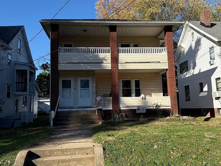 Front view - 2nd floor unit
